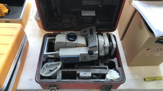 Sokkia SET4BII Total Station,