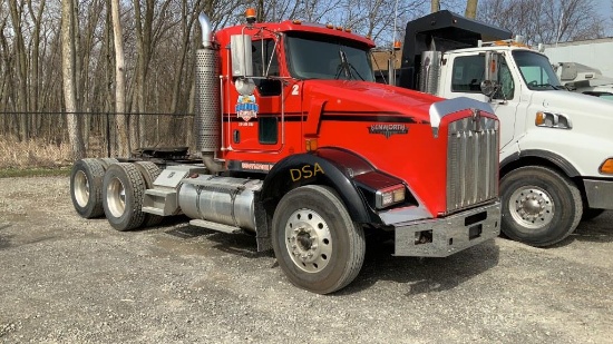 2007 Kenworth T800 Truck Tractor,