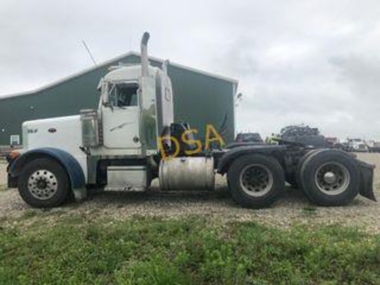 2003 Peterbilt 379 Day Cab Truck Tractor,