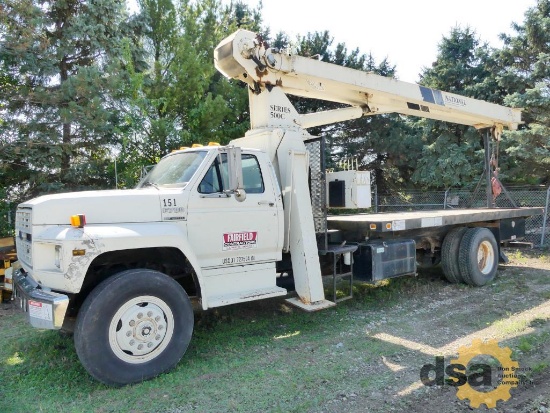 1993 Ford F700 Boom Truck, VIN# 1FDPK74C0PVA35538, 5.9L Cummins Diesel, 5 Speed Transmission, Nation