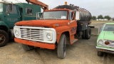 1972 Ford 7000 Distributor Truck,