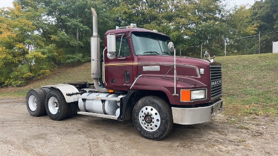 1998 Mack Day Cab Truck Tractor,