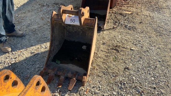 24" Backhoe Bucket With Teeth,