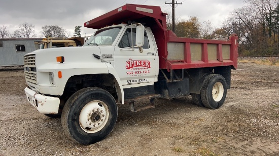 1988 Ford F800 Dump Truck,