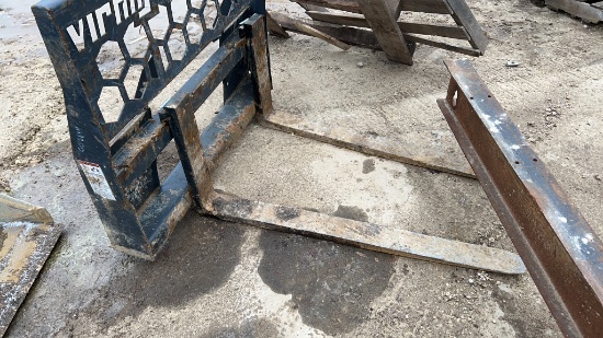 Virnig 144249 Skid Steer 48" Forks