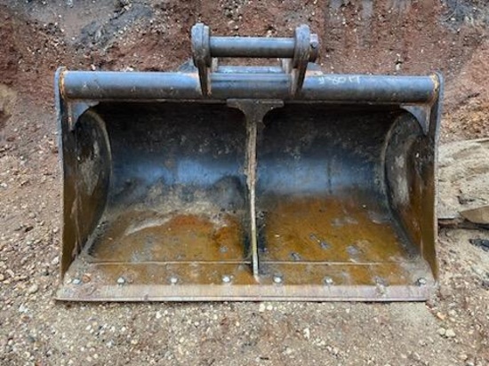 84" Excavator Bucket,
