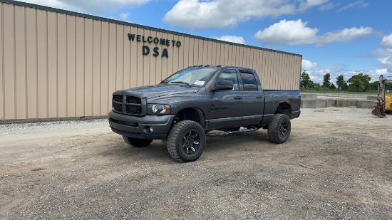 2004 Dodge Ram 3500 Pickup Truck,