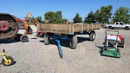 Killbros 872 Gravity Frame Flatbed Wagon.