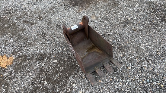 16" Case 580 Bucket