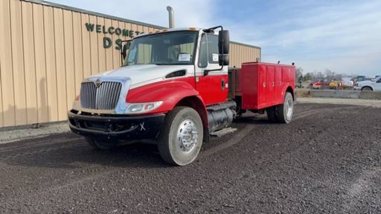 2010 International Dura Star Utility Truck,