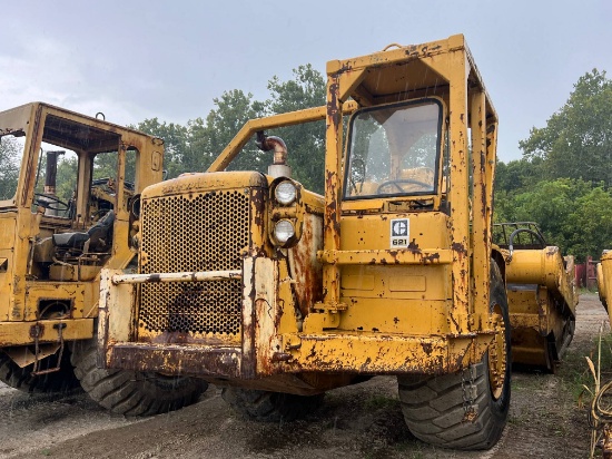 Cat 621 Scraper,