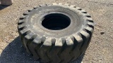 23.5-25 Loader / Scraper Tire