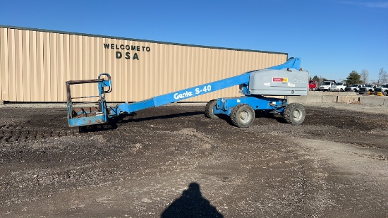 2007 Genie S40 Boom Lift,