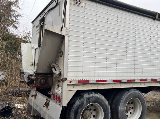 2011 Wilson DWBT-650 42' Belt Trailer