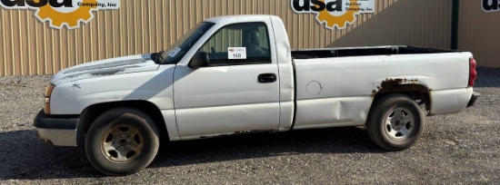 2004 Chevrolet Silverado Pickup Truck