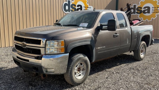 2007 Chevrolet Silverado 2500 Pickup Truck