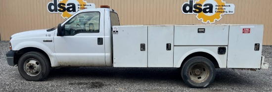 2006 Ford F350 XL Super Duty Utility Truck