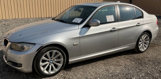 2011 BMW 328i Car