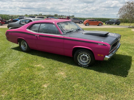 1971 Plymouth Duster Car
