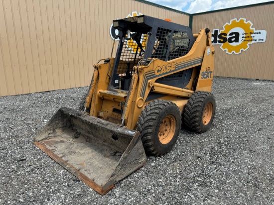 Case 95XT Skid Loader