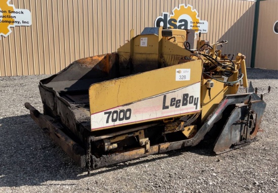 2001 Leeboy 7000 Paver