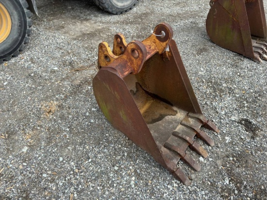 24" Excavator Bucket