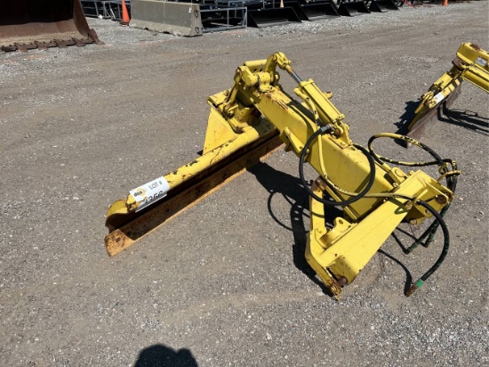 Land Pride 8’ Hydraulic Angle and Tilt Grader Blade 3 Point Attachment,
