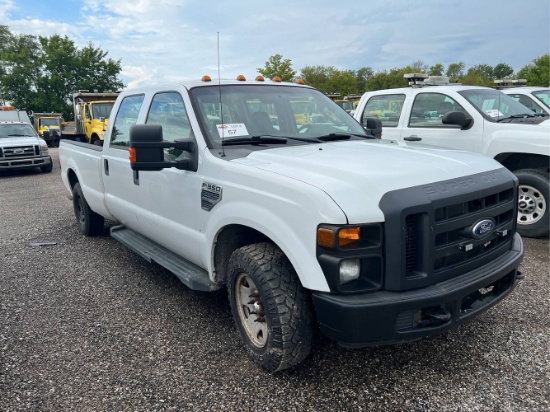 2008 Ford F350 Crew Cab Pickup Truck