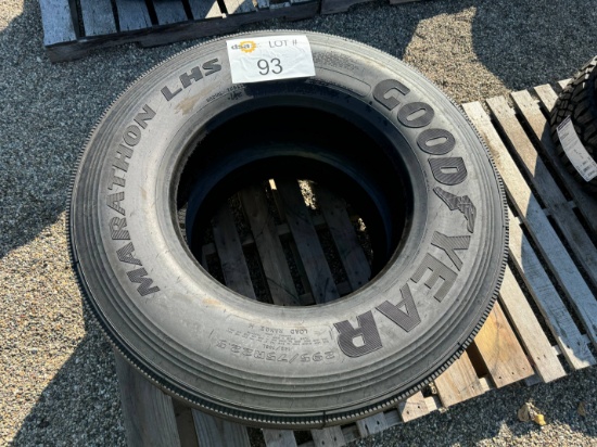 (2) Goodyear Marathon Radial Tubeless 295/75R22.5 Tires