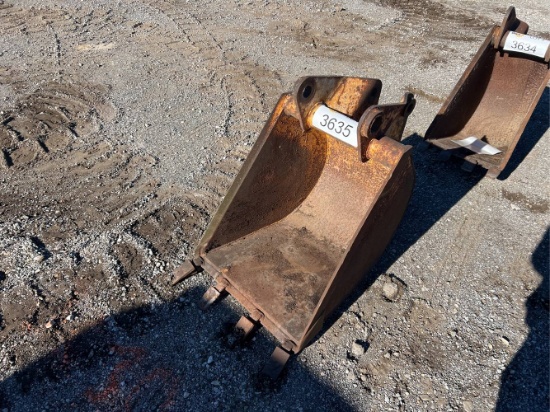 24” Used Backhoe Bucket with Teeth