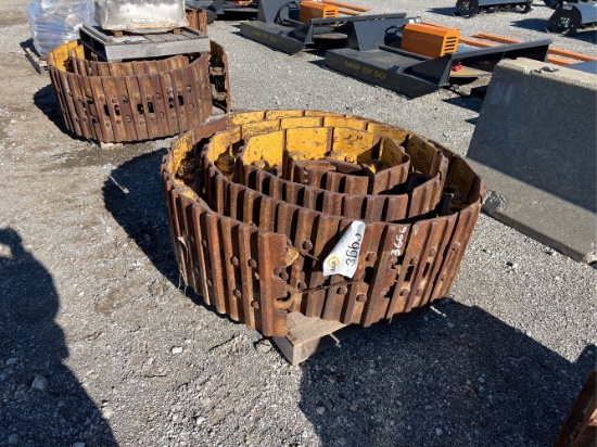 Used Tracks for a Cat 977