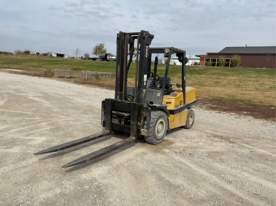 Yale  GDP120MJNPBV087  Forklift