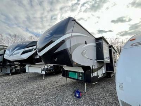 2017  Jayco  Toy Haulerl Travel Trailer