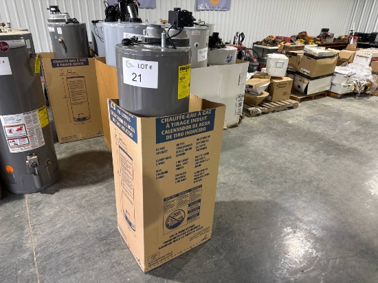 Unused 2018 Rheem PROG50-38N RH60 Classic Series 50 Gallon Natural Gas Powered Water Heater