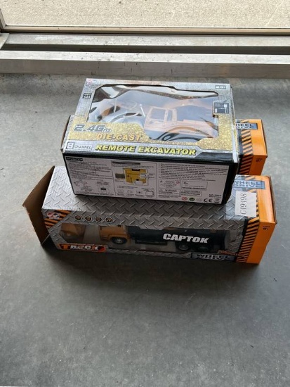 Unused Captok Remote Control Excavator, Concrete Truck and Crane Truck