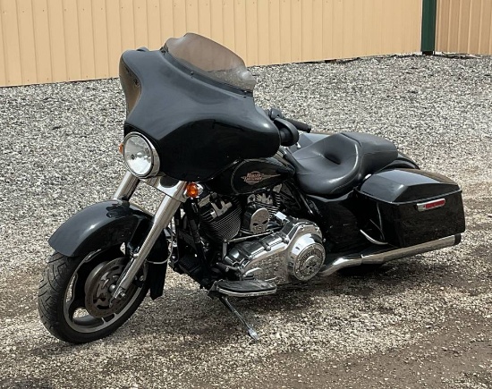 2009 Harley Davidson Street Glide Motorcycle