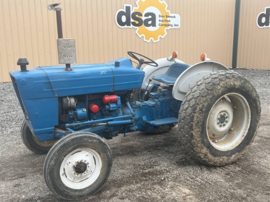 Ford 2600 Ag Tractor