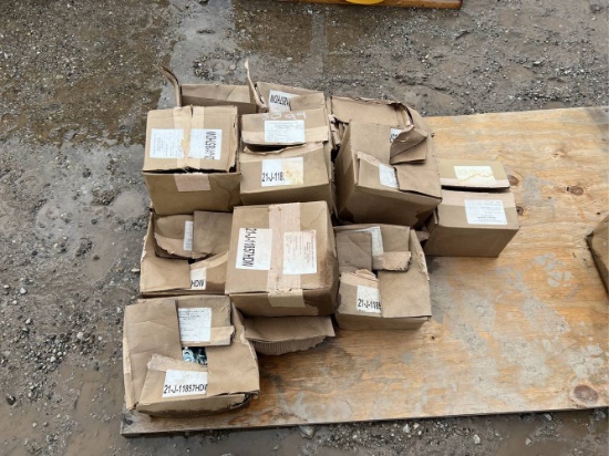 Assorted Unused Scaffolding Bolts