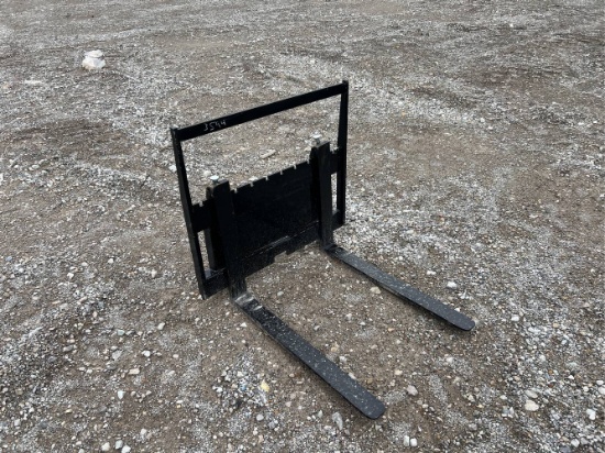 New Unused 2025 GIYI  Mini Skid Loader Pallet Forks