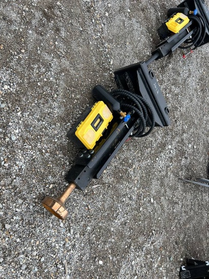 Unused 2025   GIYI   GY-D45  Mini Skid Loader Post Pounder