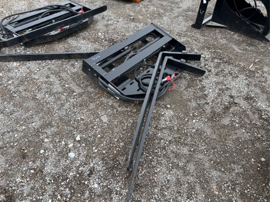 Unused 2025  GIYI   GY D-CYHC  Skid Loader Pallet Forks