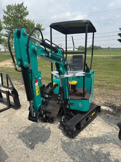 New Unused 2025 AGT  H15R Mini Excavator