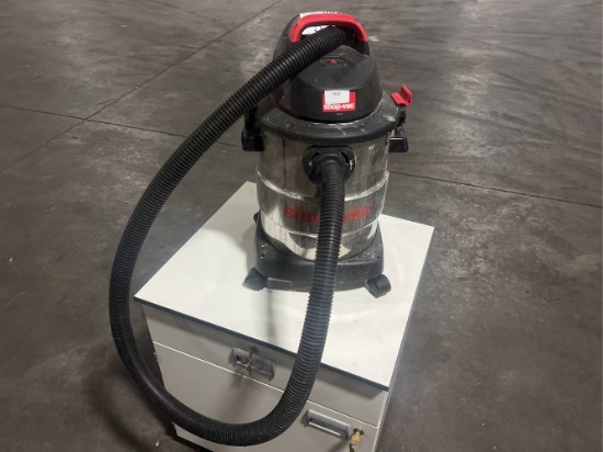 Shop Vac  Vacuum Cleaner, 6 Gallon 4.5 HP