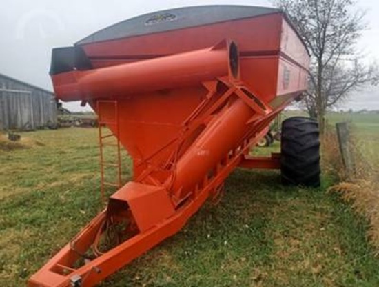 Kilbro  1800  Grain Cart