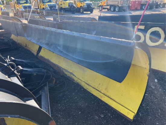 2001 Valk RVS1242 Snow Plow