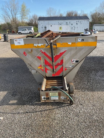 2004 Henderson FSH 13' Salt Spreader