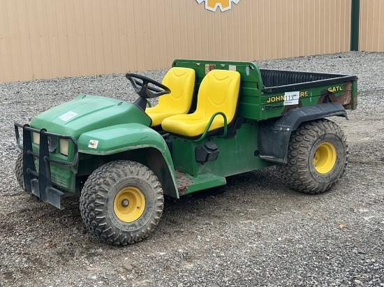 John Deere 4x2 Gator