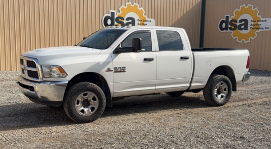 2015 Dodge 3500 Pickup Truck