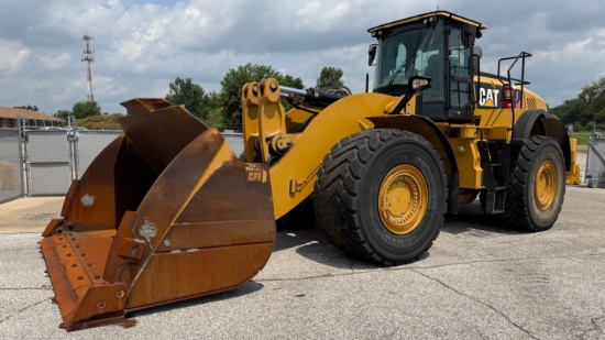 2015 CAT 982M Rubber Tired Loader
