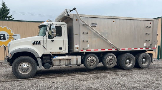 2020 Mack Granite Dump Truck